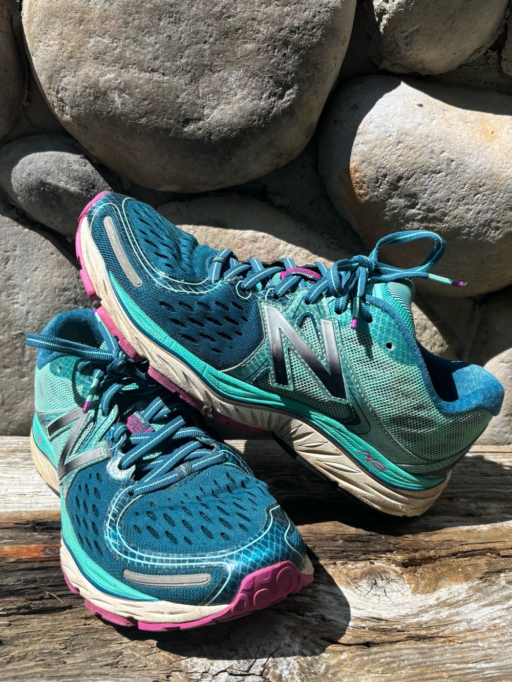 New Balance 1260v6 Teal/Magenta Women's Running Sneakers